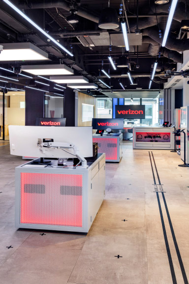 verizo-hub-discover-screens.jpg